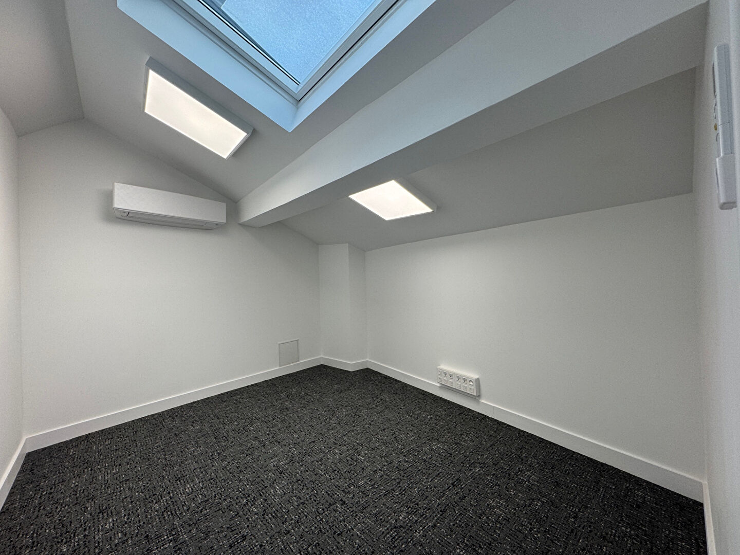 Photo Bureau à BORDEAUX Nansouty image 3/6