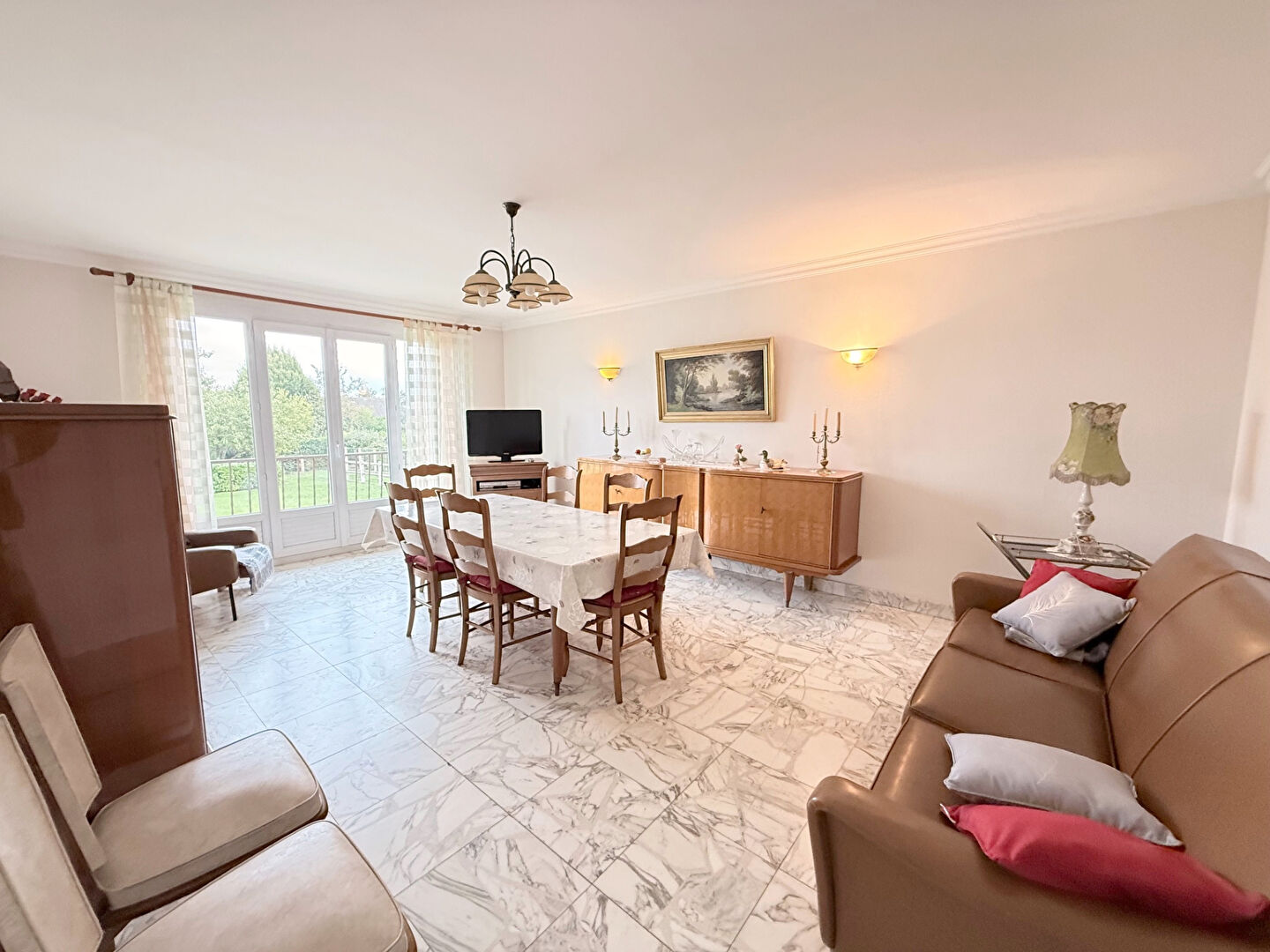 Photo HOUDAN image 2/6