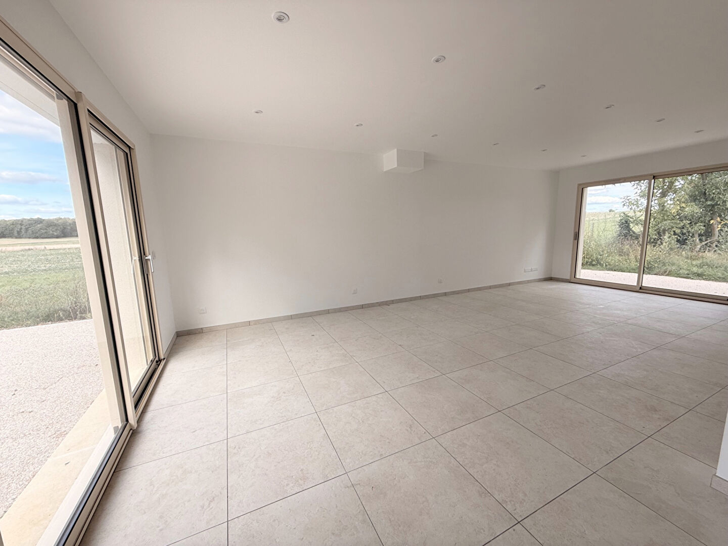 Photo Proche HOUDAN dans le 78 image 3/6