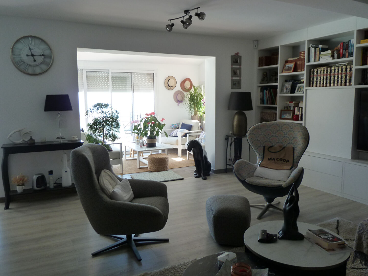 Photo Magnifique Villa T6 avec piscine et vue panoramique image 5/6