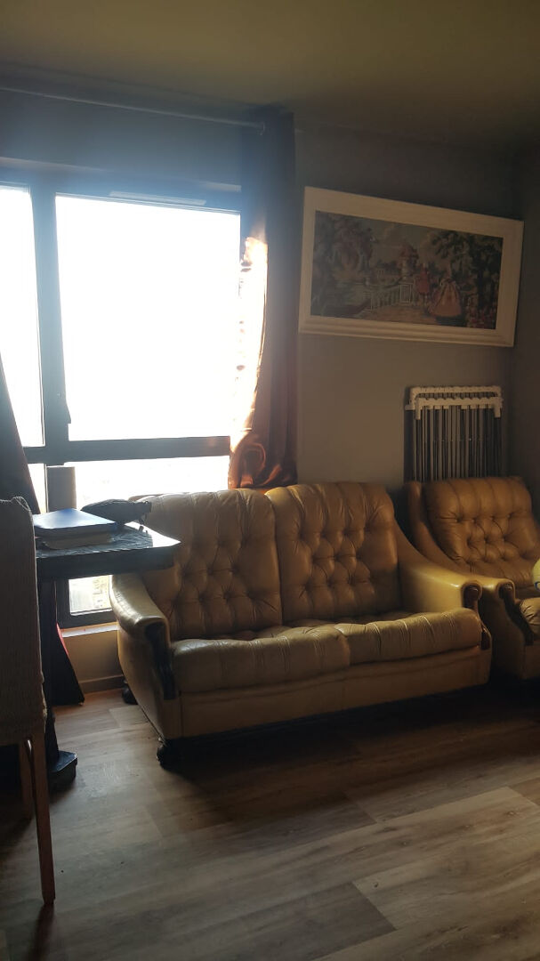 Photo Appartement Sarcelles 4 pièce(s) 67.82 m2 image 4/6