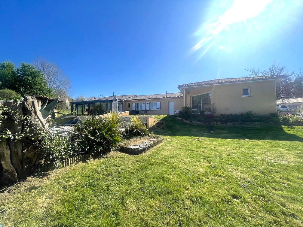 Agence immobilière de BAYENCHE ET ASSOCIES Perigueux