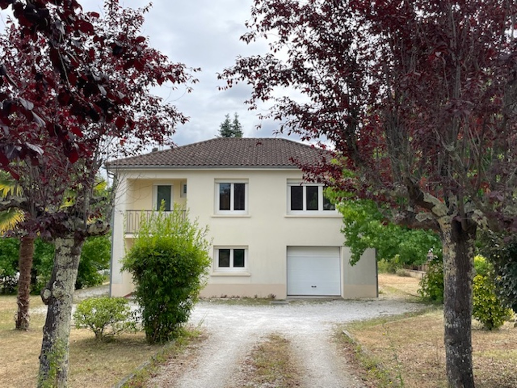 Agence immobilière de BAYENCHE ET ASSOCIES Perigueux