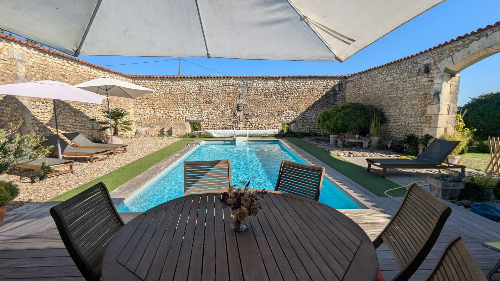 Maison Villetoureix 9 pièce(s) 252 m2