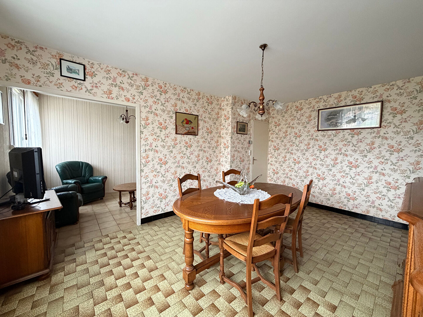 Photo Maison avec jardin et garage image 2/5