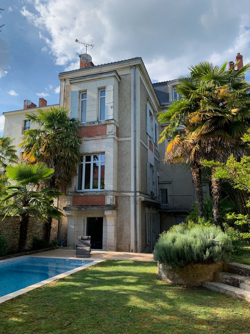 Agence immobilière de BAYENCHE ET ASSOCIES Perigueux