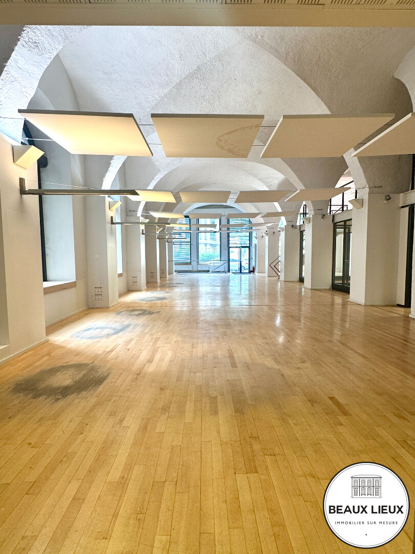 Photo LYON Presqu'ïle - Bureaux de 922 m2 à vendre image 5/6