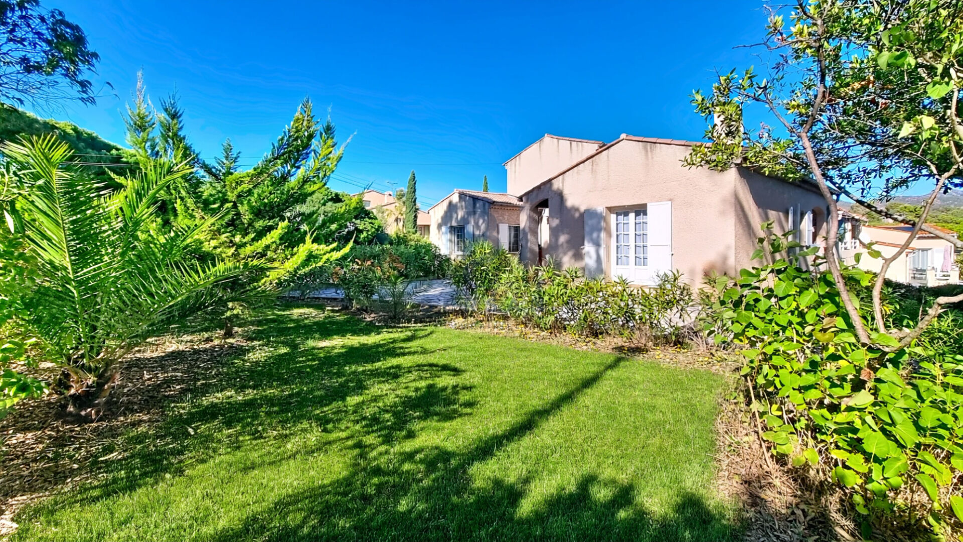 Photo VILLA À LA TOUR DE MARE image 4/6