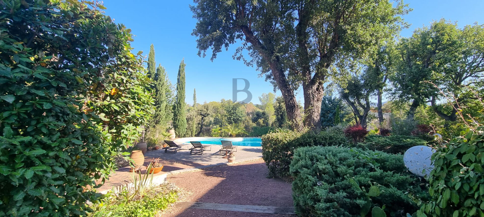 Photo ** VENDU PAR VOTRE AGENCE BERSAN Immobilier**  VILLA FREJUS TOUR DE MARE image 4/6