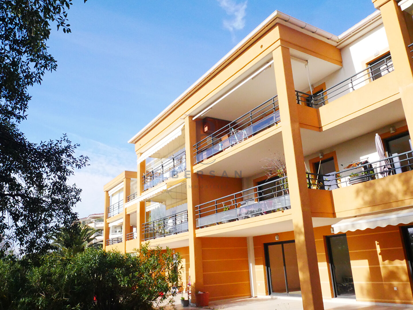 Vaste 4/5 pièces avec piscine privative