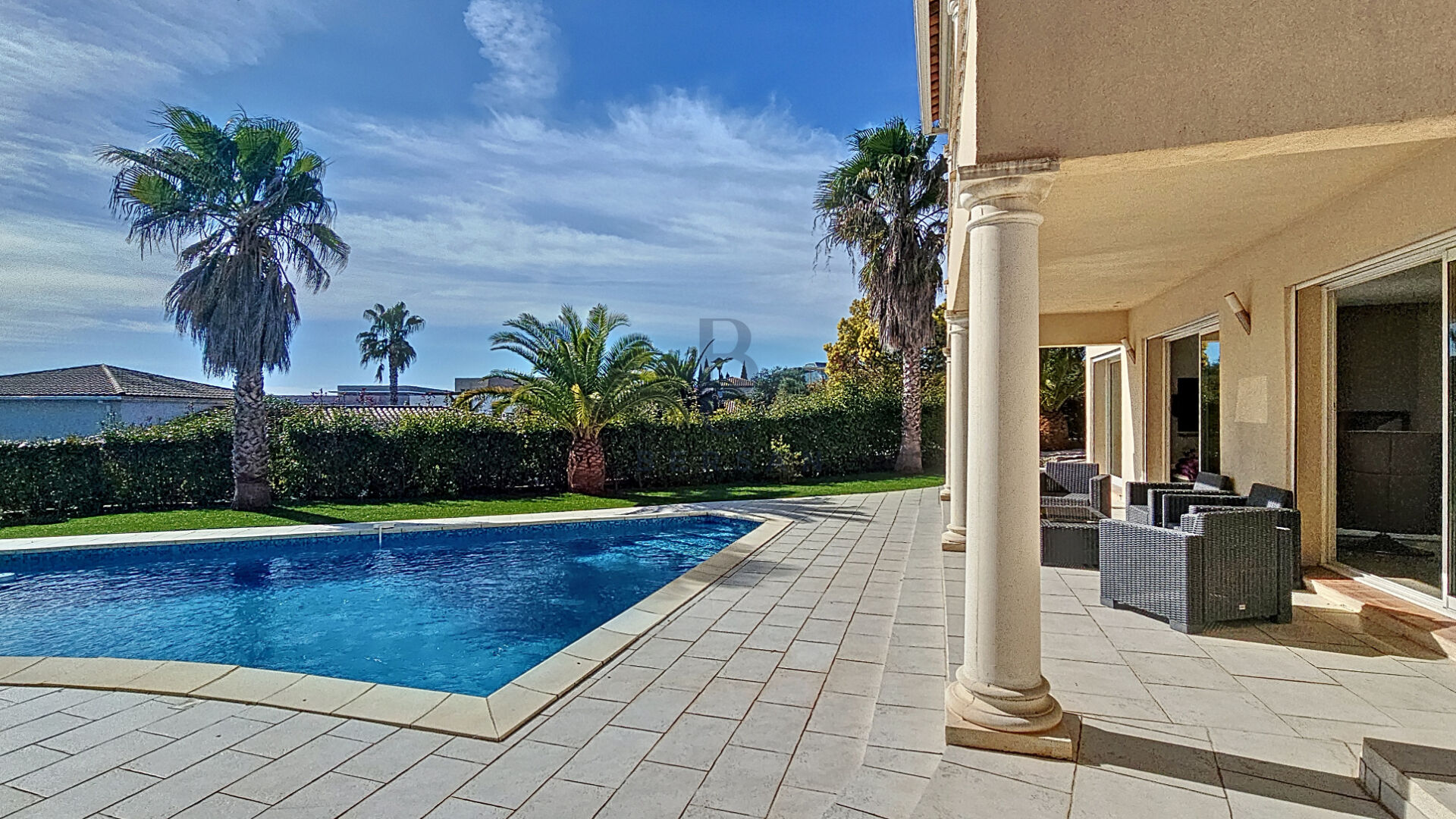 Photo VASTE VILLA FREJUS image 6/6