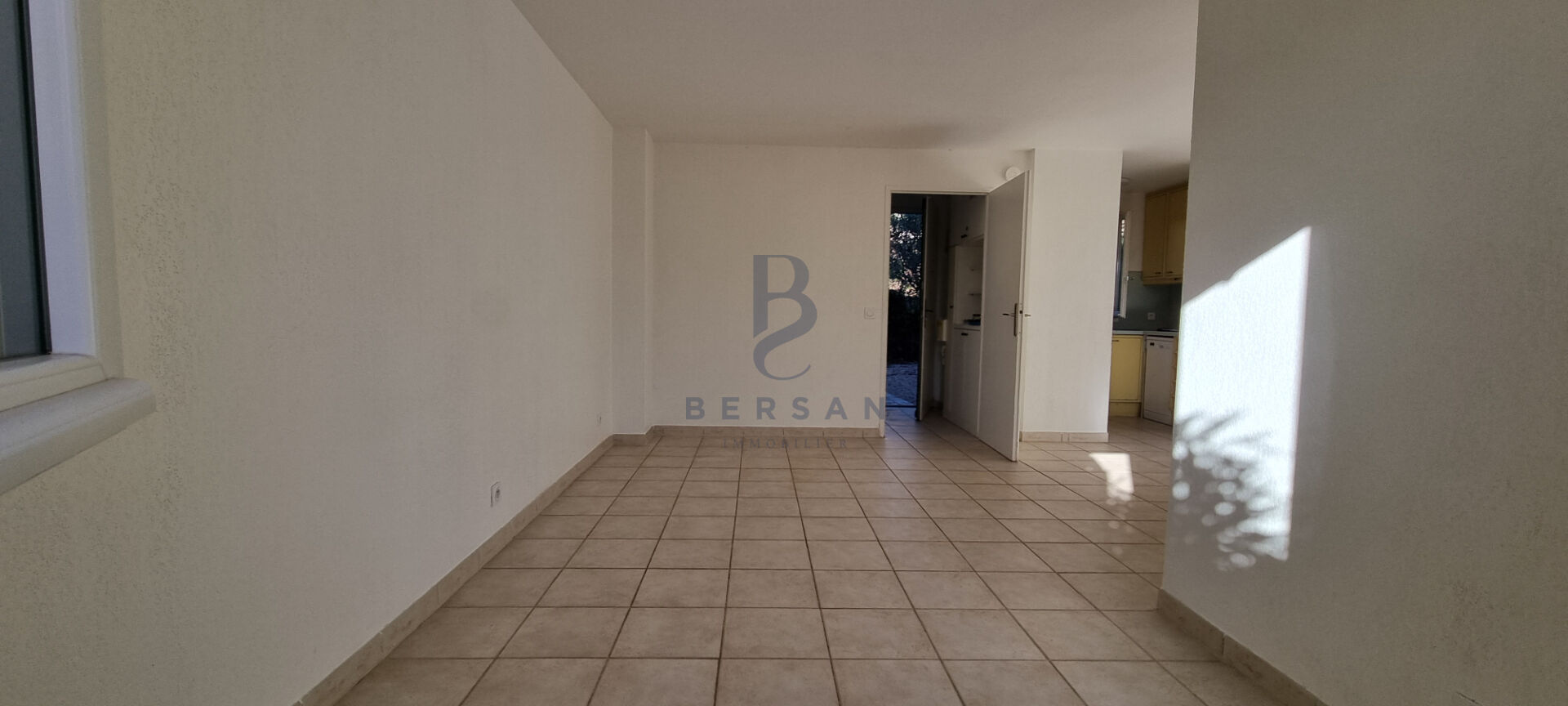 Photo ** VENDU PAR VOTRE AGENCE BERSAN Immobilier**  MAISON TOUR DE MARE image 4/6