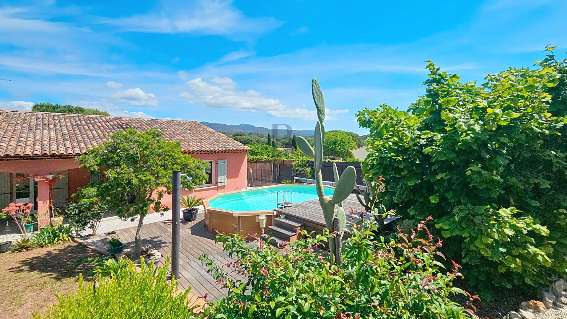 Photo FREJUS TOUR DE MARE image 2/6