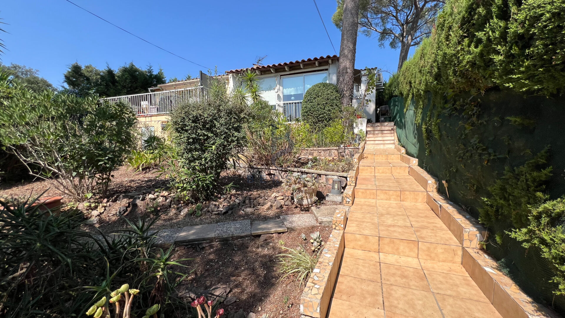 Photo BASTIDON TOUR DE MARE image 3/6