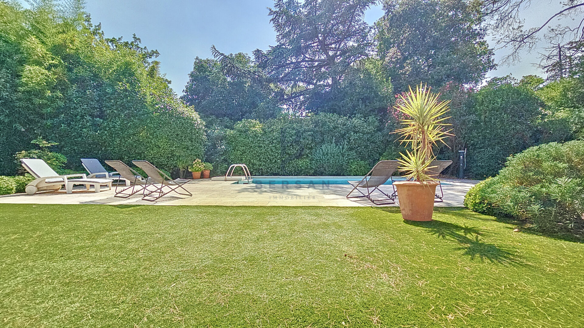 Photo VILLA VALESCURE PROCHE GOLF image 3/6