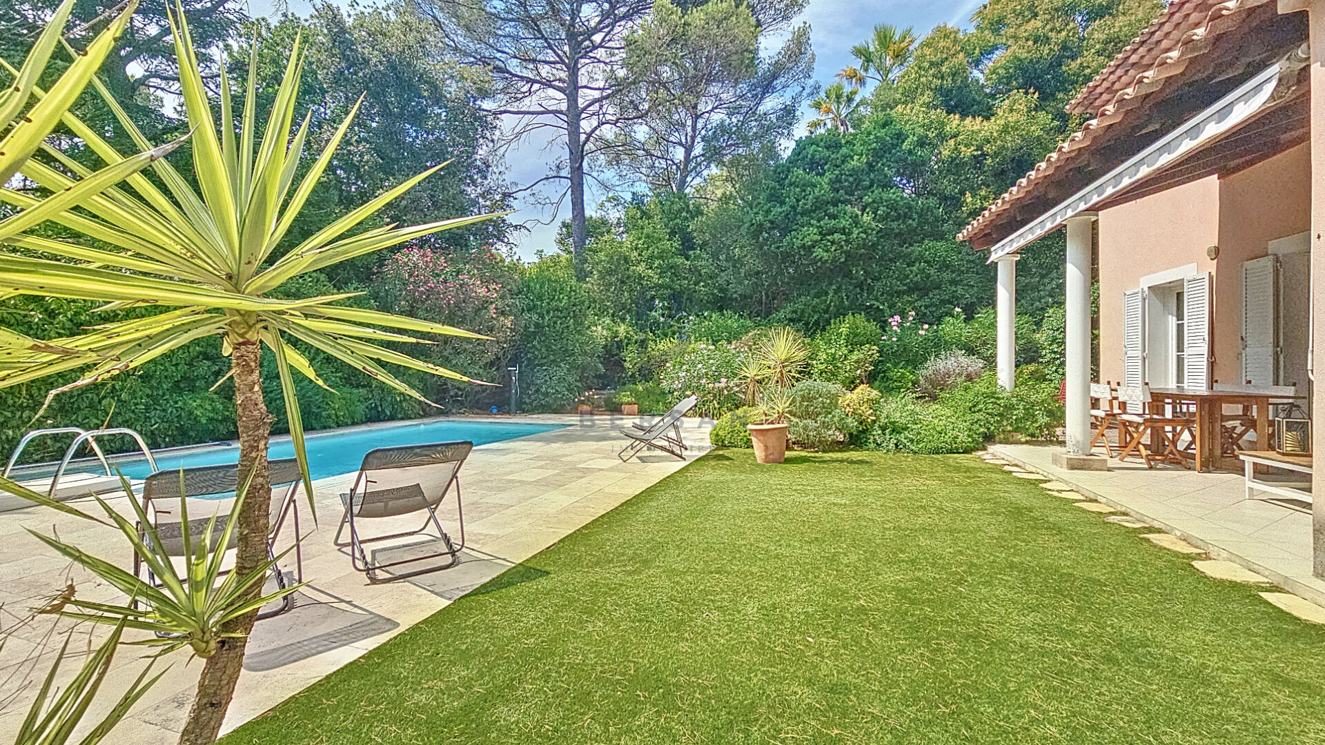 Photo VILLA VALESCURE PROCHE GOLF image 5/6