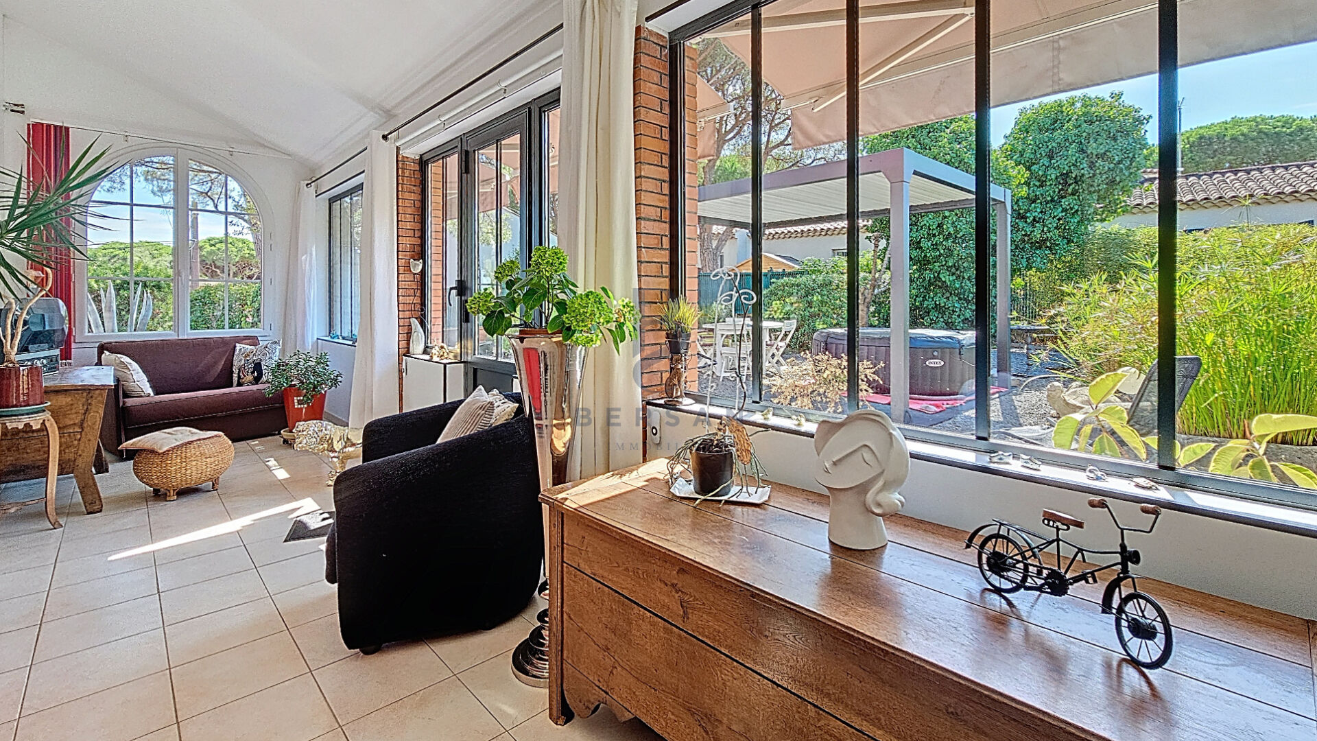 Photo VILLA QUARTIER TOUR DE MARE image 2/6