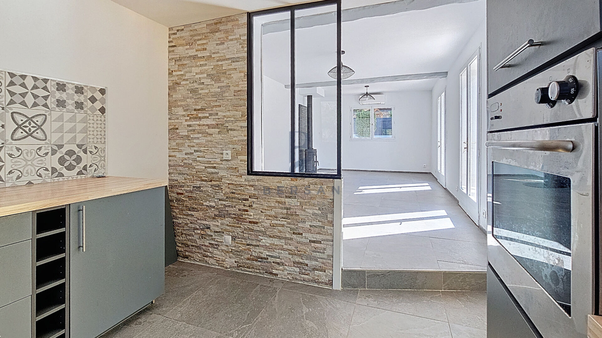 Photo VILLA FRÉJUS BORDURE FORÊT DOMANIALE image 3/6