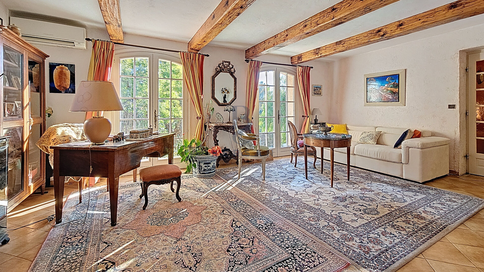 Photo VILLA PROCHE COMMODITÉS - SAINT-RAPHAËL image 3/6