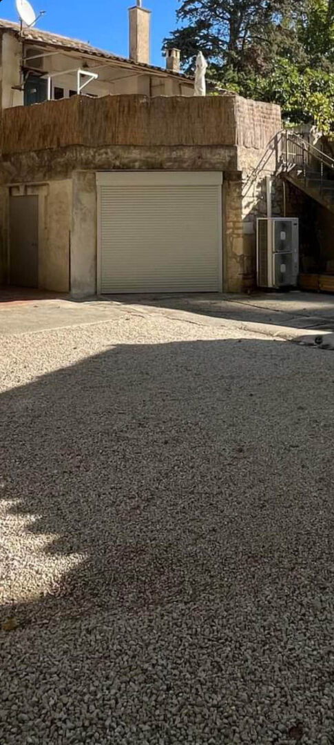 Photo Garage de 55 m² centre ville image 4/4