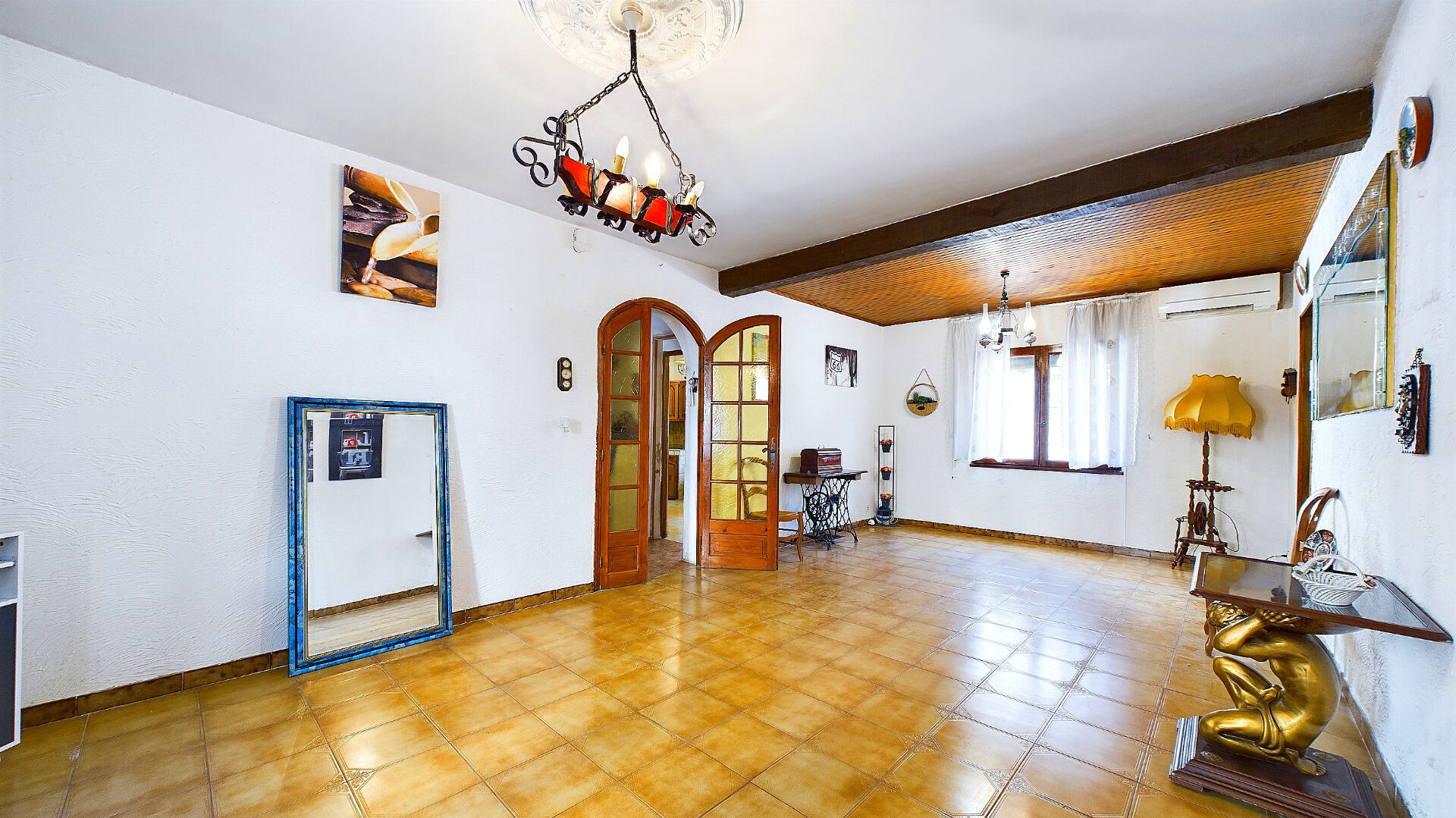 Photo ST GILLES Maison de ville avec garage et cour image 3/6