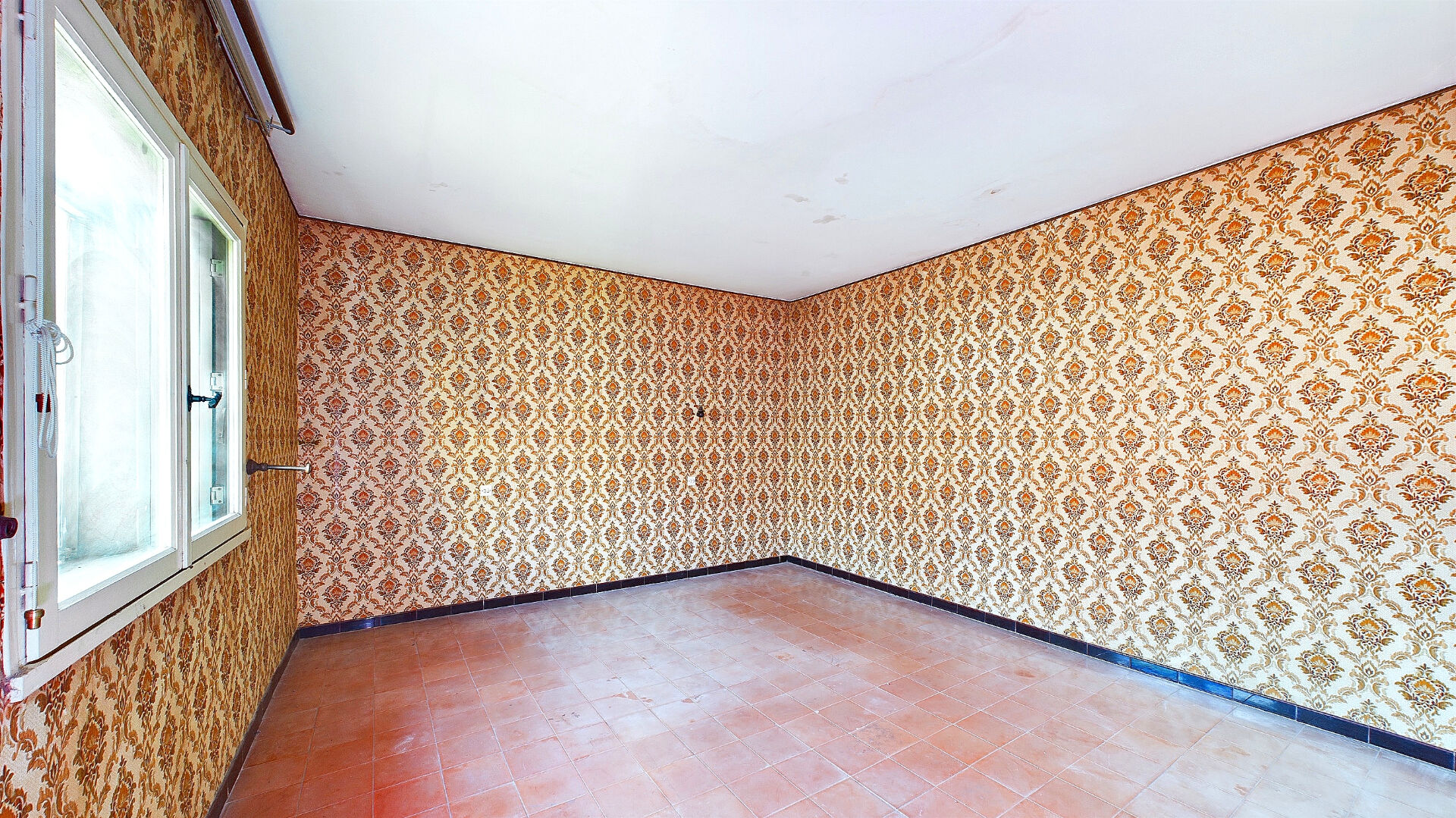 Photo ST GILLES Maison de ville avec garage et cour image 6/6