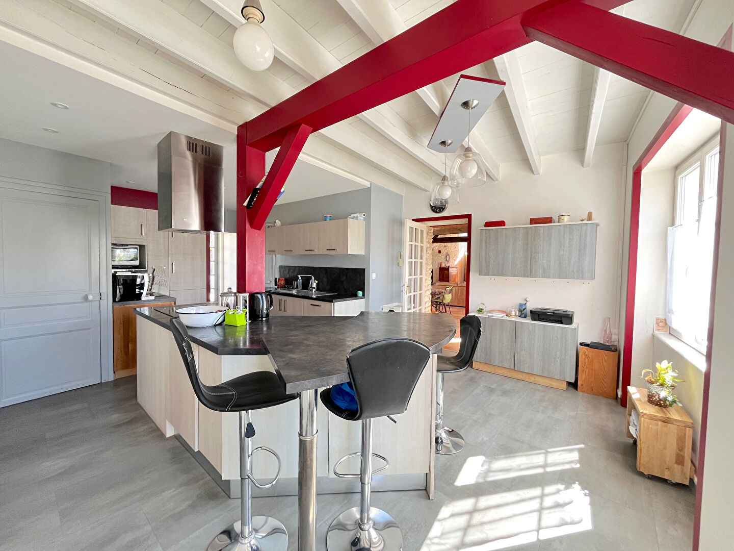 Photo Maison Saint Jean De Liversay 5 pièce(s) 171 m2 image 3/6