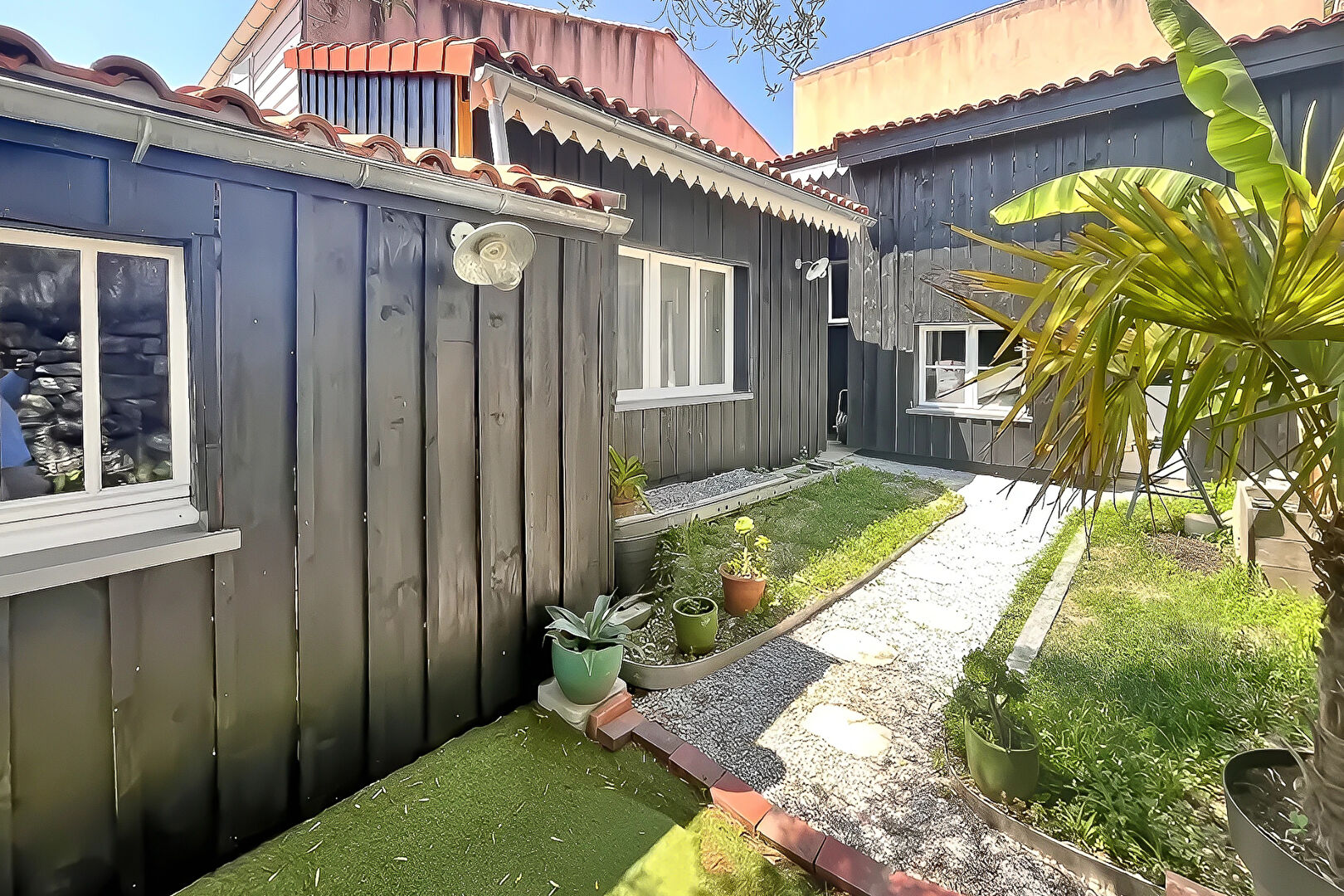 Agence immobilière de BLOWSENS Sainte Soulle - BLOWSENS