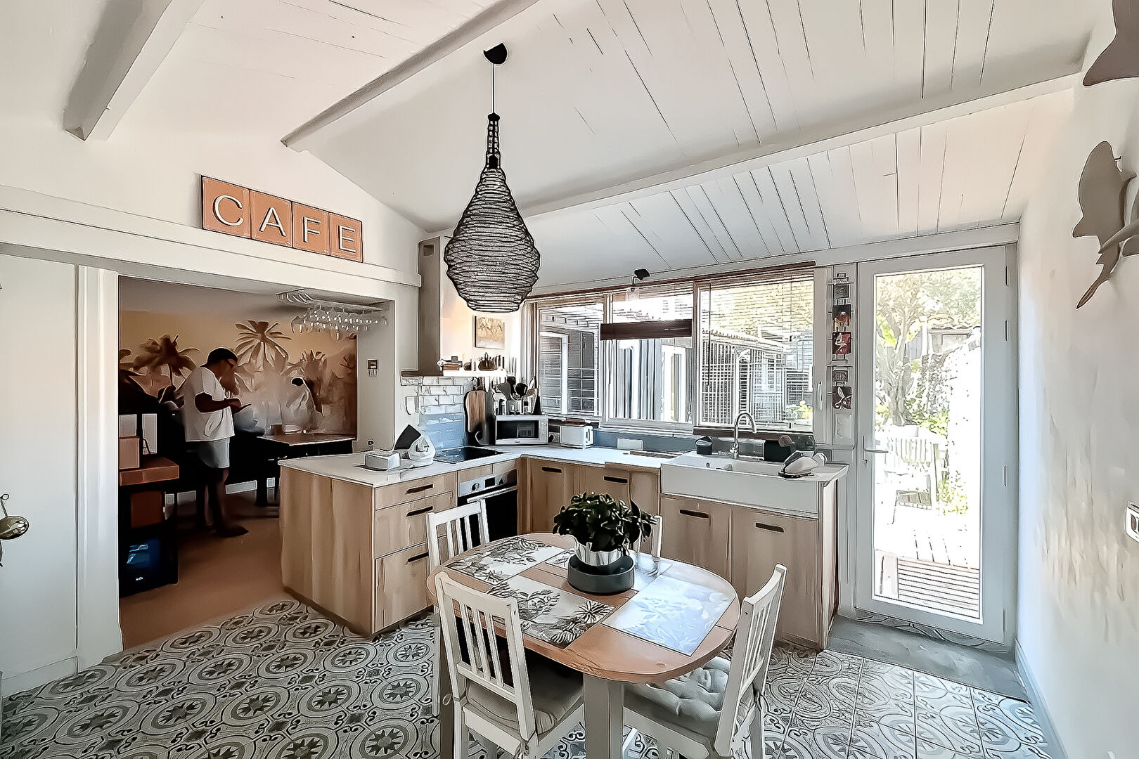 Photo Maison plain-pied Nieul Sur Mer 5 pièce(s) 129 m2 sur parcelle 273 M2 image 3/6