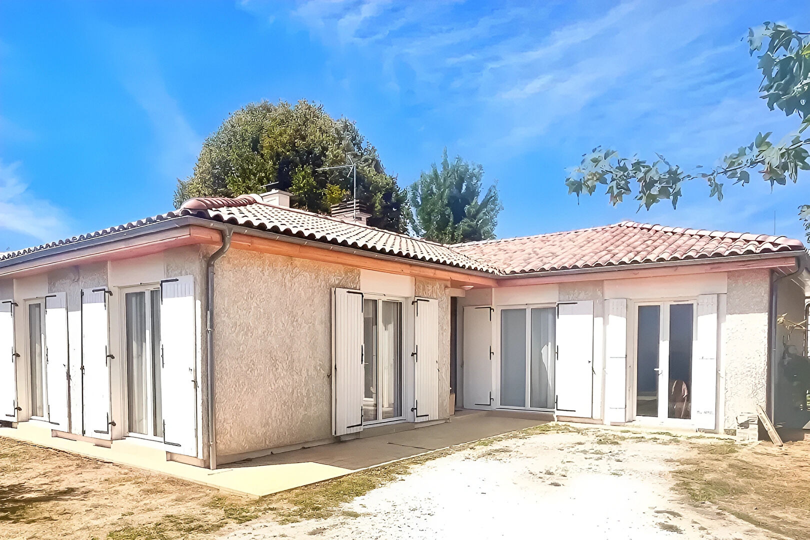 Agence immobilière de BLOWSENS Sainte Soulle - BLOWSENS