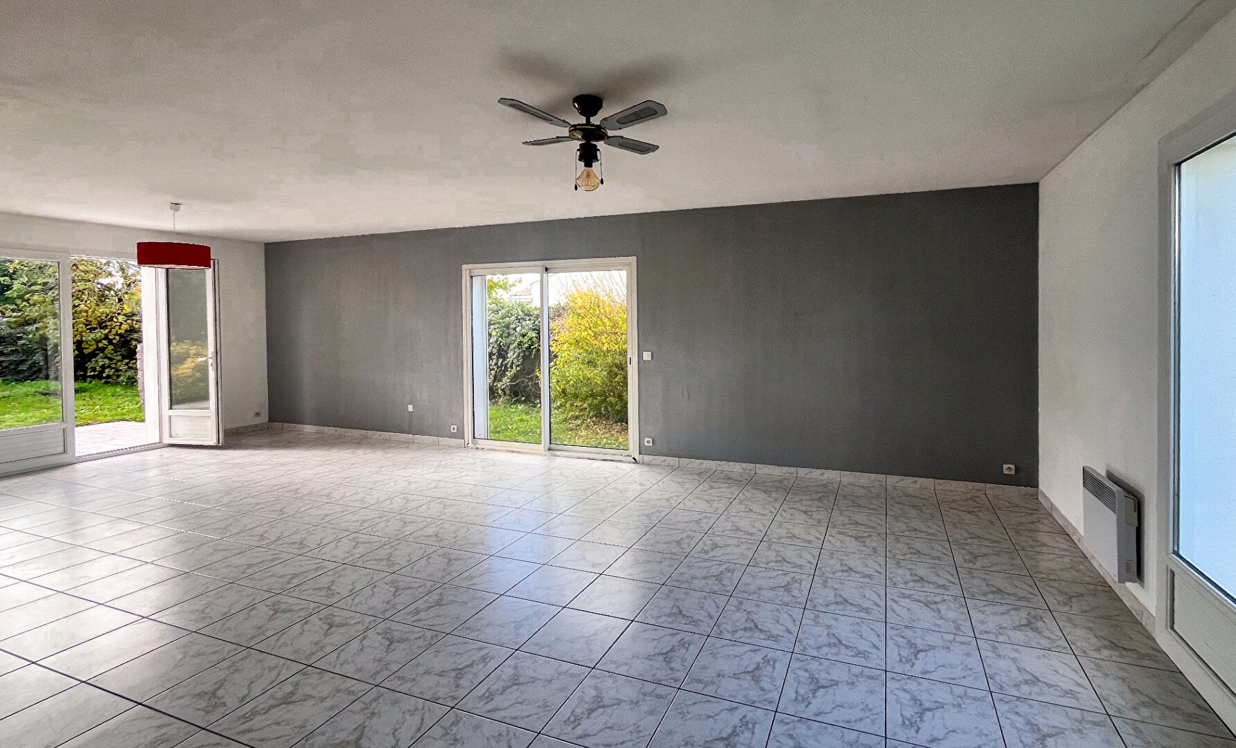 Photo Maison 4 pièces/3 chambres - 112 m2 - Saint-Jean-de-Liversay (17170) image 3/6