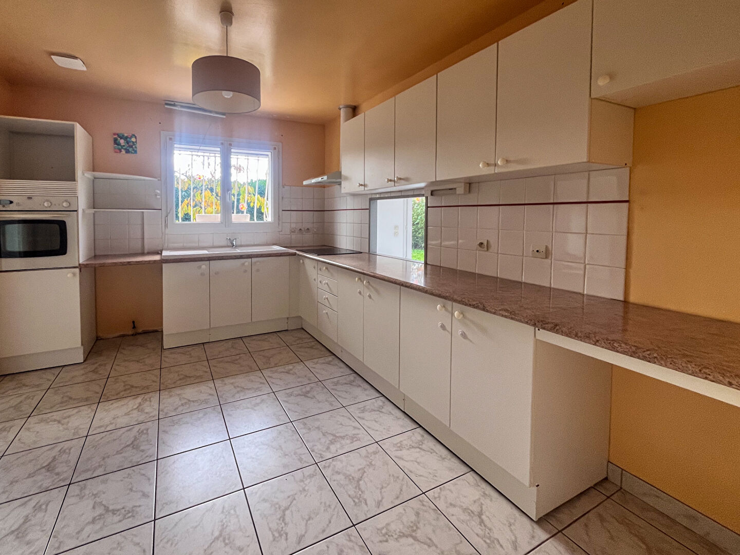 Photo Maison 4 pièces/3 chambres - 112 m2 - Saint-Jean-de-Liversay (17170) image 4/6