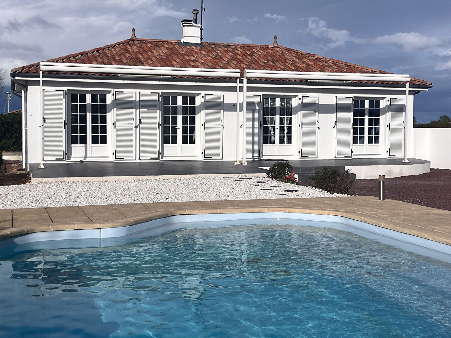 Agence immobilière de BLOWSENS Sainte Soulle - BLOWSENS