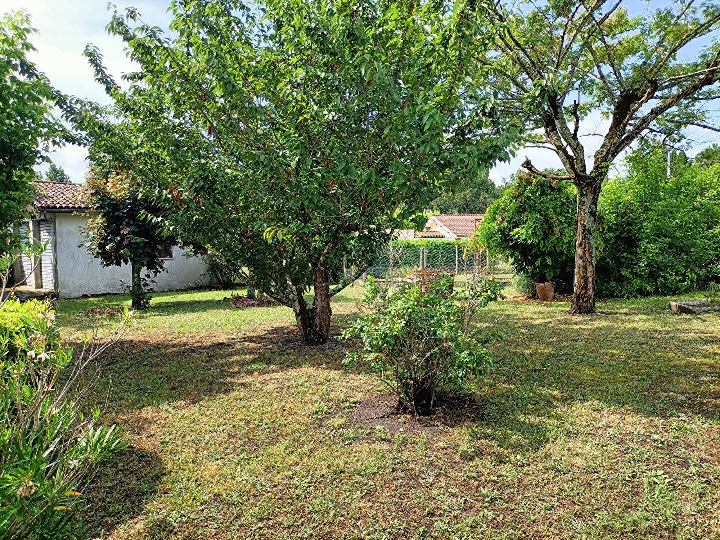 Terrain Cussac Fort Medoc 650 m2