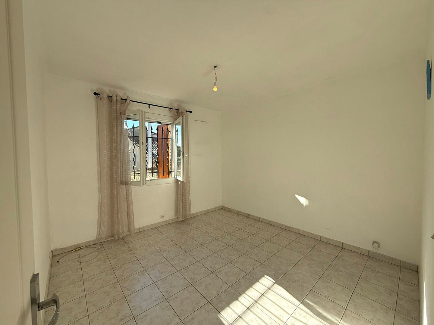 Photo A VENDRE - MARGUERITTES image 6/6