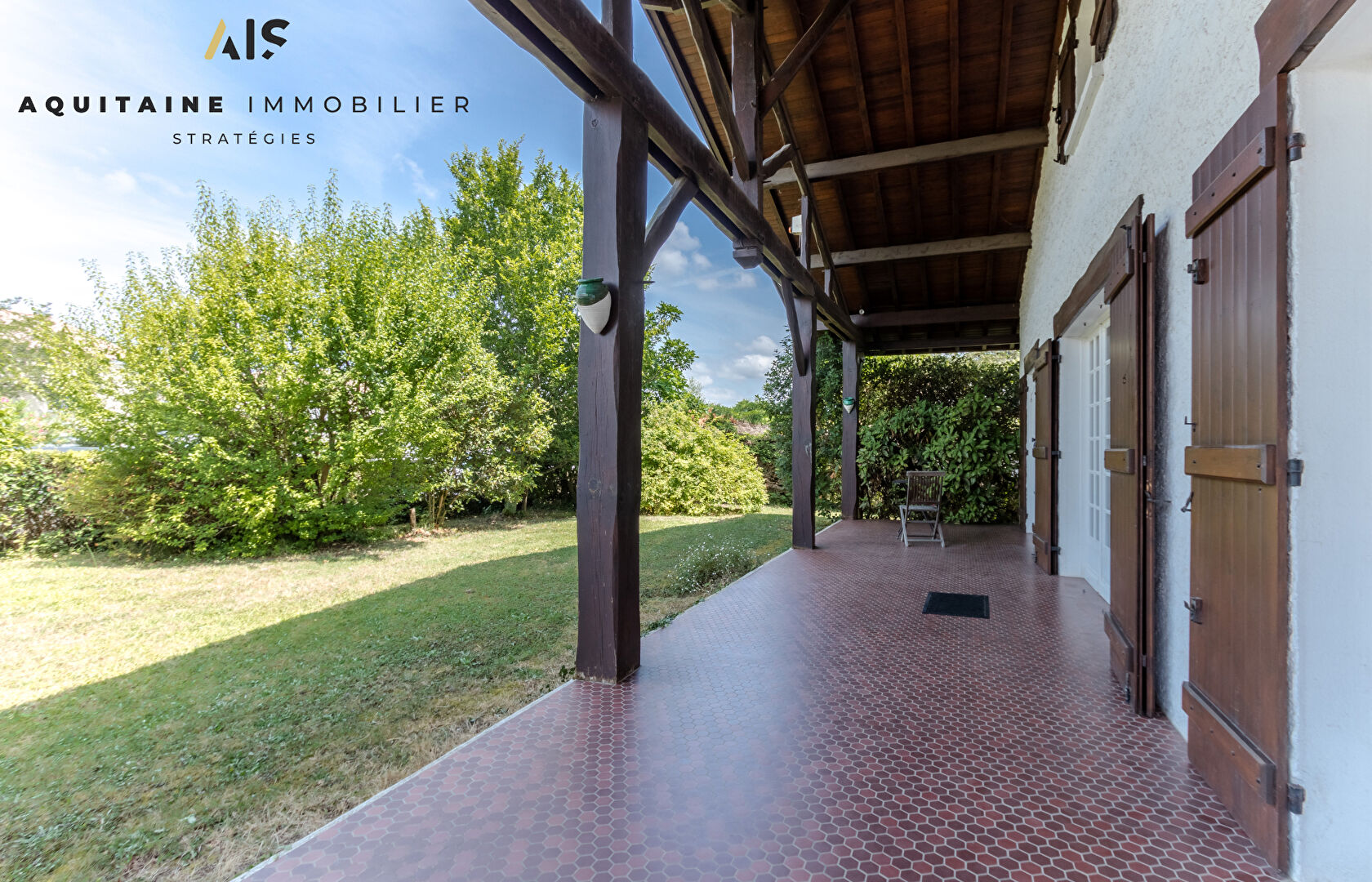 Photo VENDU PAR L AGENCE - EXCLUSIVITE - AQUITAINE IMMOBILIER STRATEGIES - EXCLUSIVITE - MAISON T4 LORMONT 96 M² - PARCELLE 658  M². image 4/6