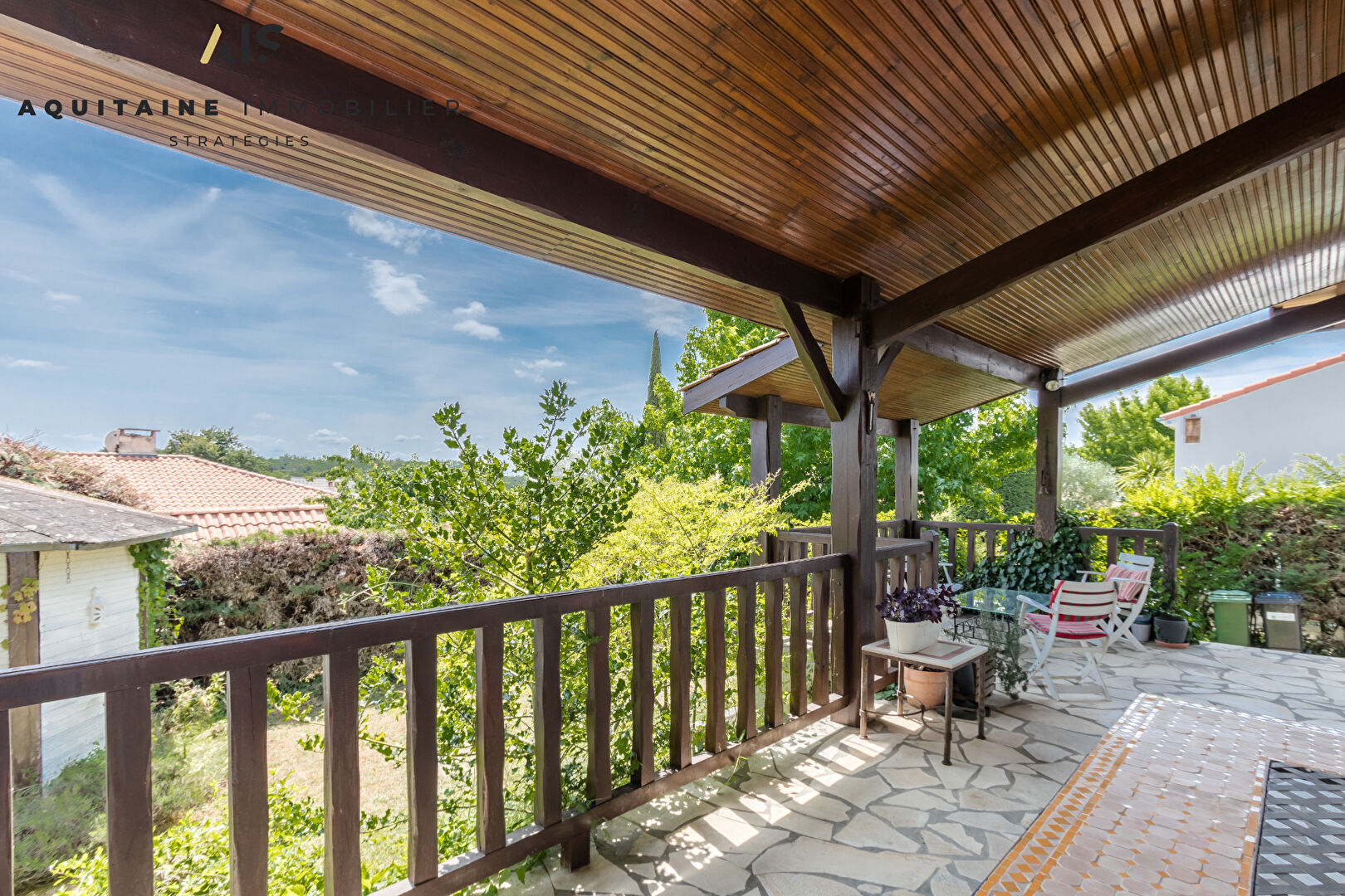 Photo VENDU PAR L AGENCE - EXCLUSIVITE - AQUITAINE IMMOBILIER STRATEGIES - EXCLUSIVITE - MAISON T4 LORMONT 96 M² - PARCELLE 658  M². image 6/6