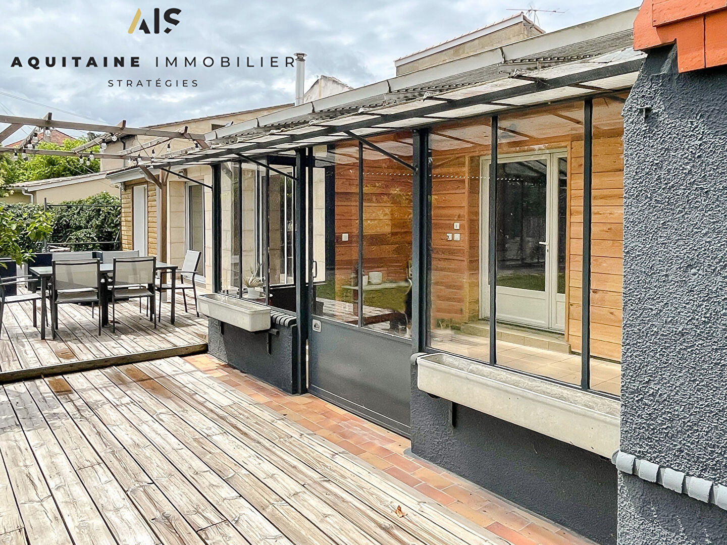 OFFRE D ACHAT ACCEPTEE - AQUITAINE IMMOBILIER STRATEGIES - MAISON T4 98 M² + 2 GARAGES + TERRASSES + VERRIERE - PARCELLE 911 M²