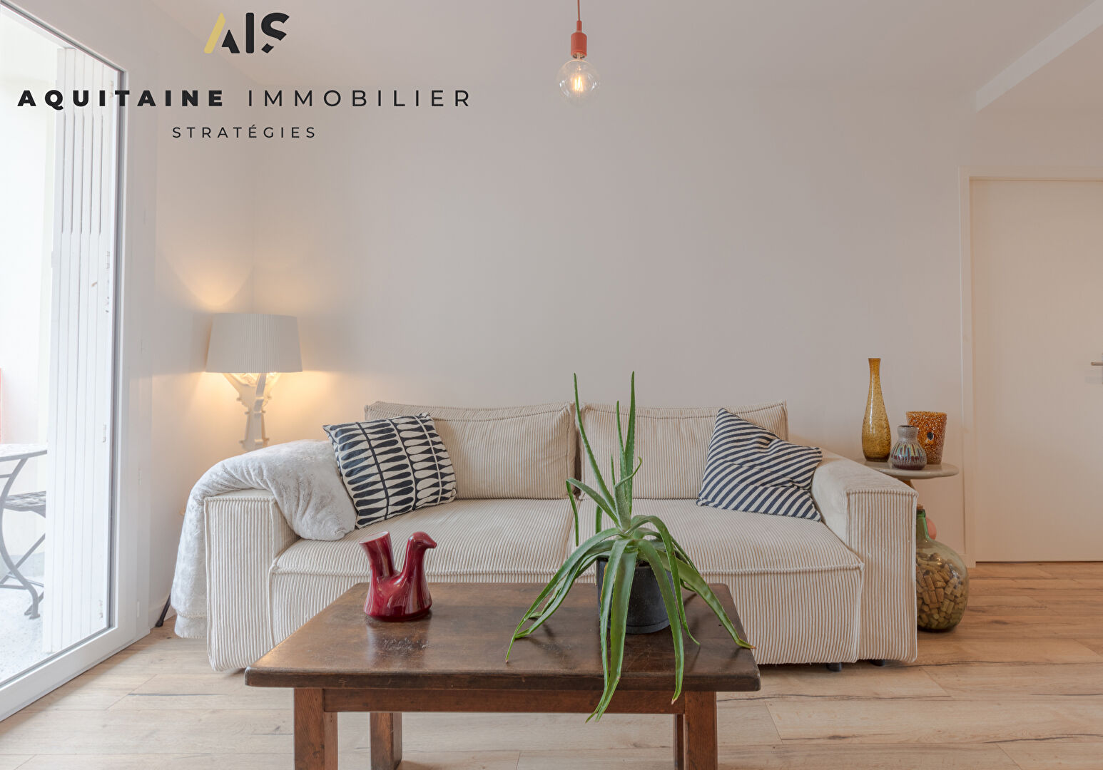 VENDU  PAR L AGENCE - AQUITAINE IMMOBILIER STRATEGIES - EXCLUSIVITE - T3 58 M² AVEC TERRASSES DE 10 ET 3 m² - TALENCE SUZON