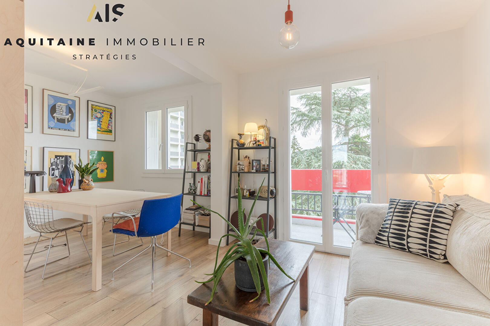 Photo VENDU  PAR L AGENCE - AQUITAINE IMMOBILIER STRATEGIES - EXCLUSIVITE - T3 58 M² AVEC TERRASSES DE 10 ET 3 m² - TALENCE SUZON image 2/6