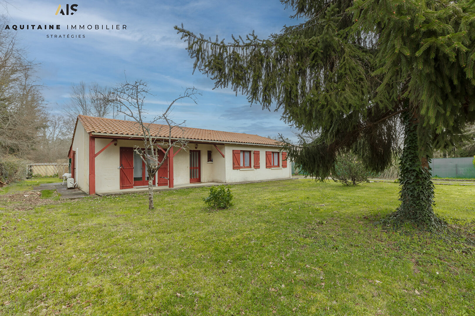 Photo VENDU PAR L AGENCE - AQUITAINE IMMOBILIER STRATEGIES - EXCLUSIVITE - MAISON T4 118 M² - SAINT GERMAIN  D'ESTEUIL - TERRAIN  2557 M² image 2/6