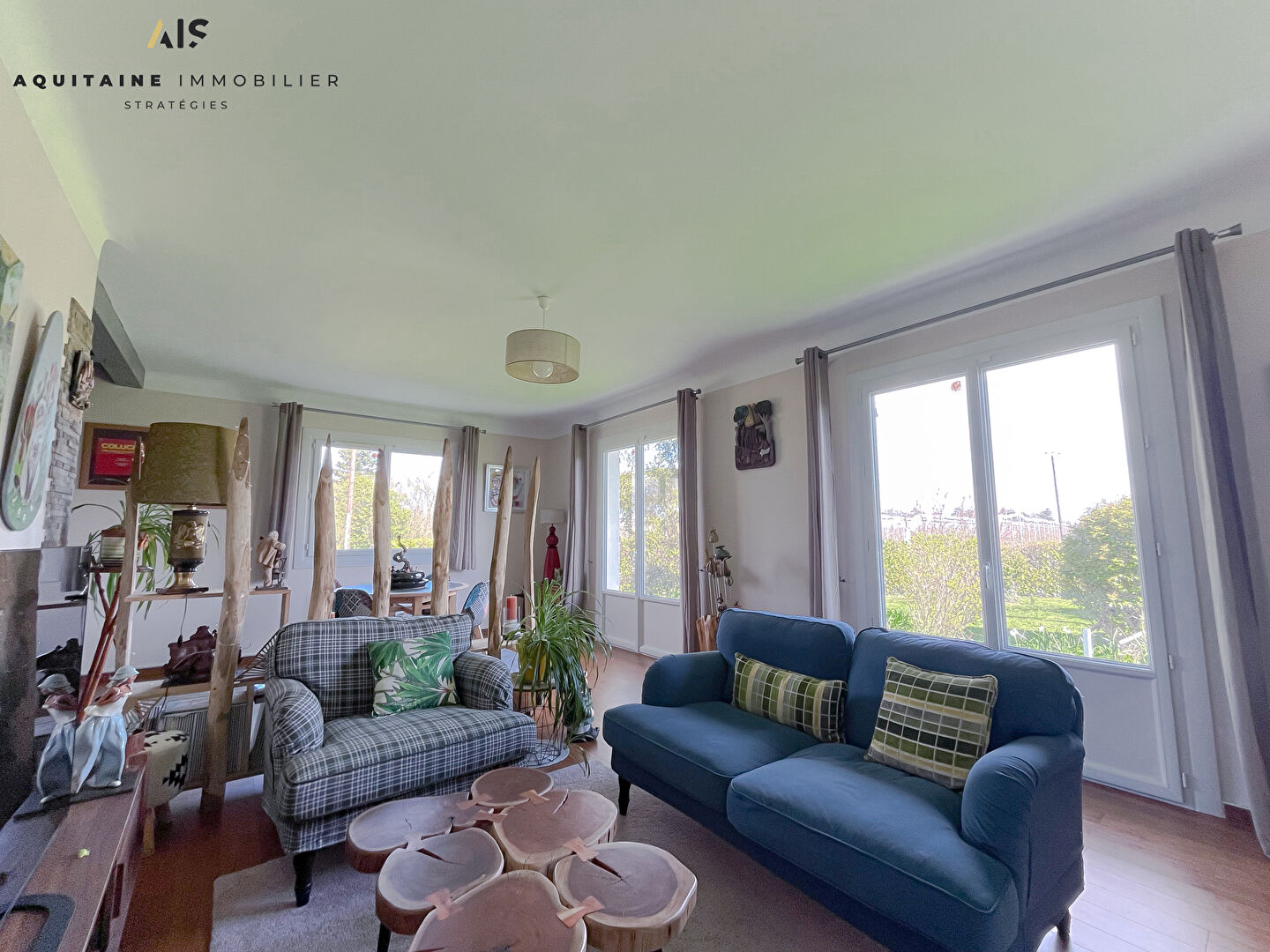 Photo AQUITAINE IMMOBILIER STRATÉGIES - EXCLUSIVITE -  MAISON T5 ENVIRON 190M2 - PISCINE - DOUBLE GARAGE - 3000 M2 DE TERRAIN image 2/6