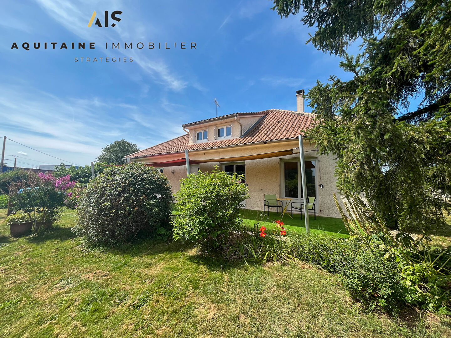 Photo AQUITAINE IMMOBILIER STRATÉGIES - EXCLUSIVITE -  MAISON T5 ENVIRON 190M2 - PISCINE - DOUBLE GARAGE - 3000 M2 DE TERRAIN image 3/6