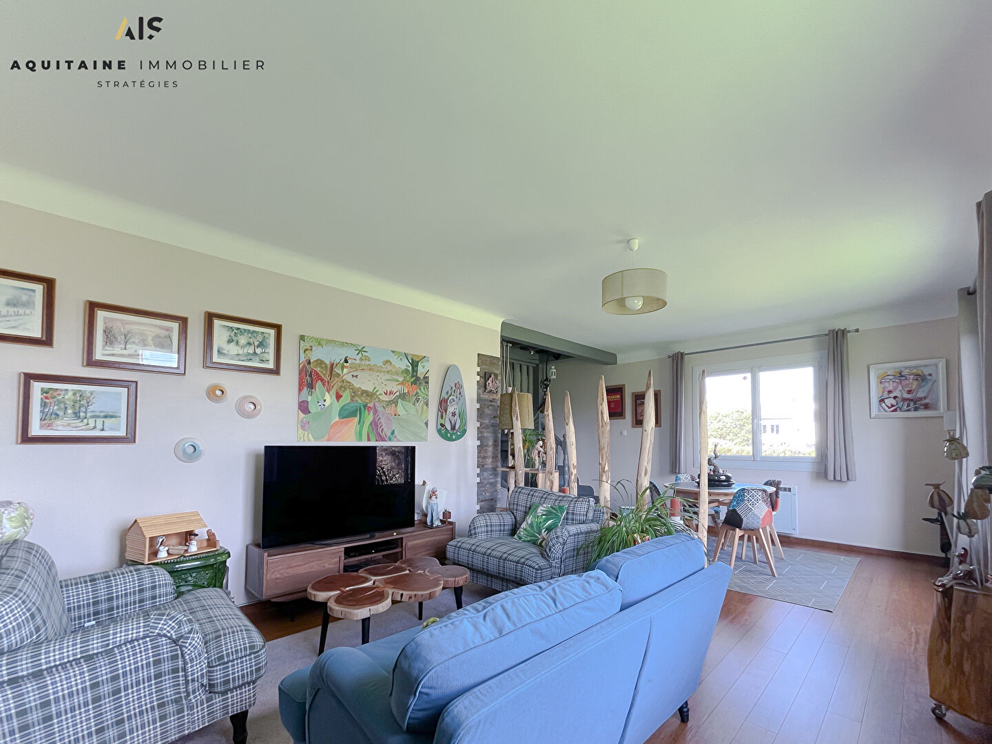 Photo AQUITAINE IMMOBILIER STRATÉGIES - EXCLUSIVITE -  MAISON T5 ENVIRON 190M2 - PISCINE - DOUBLE GARAGE - 3000 M2 DE TERRAIN image 5/6