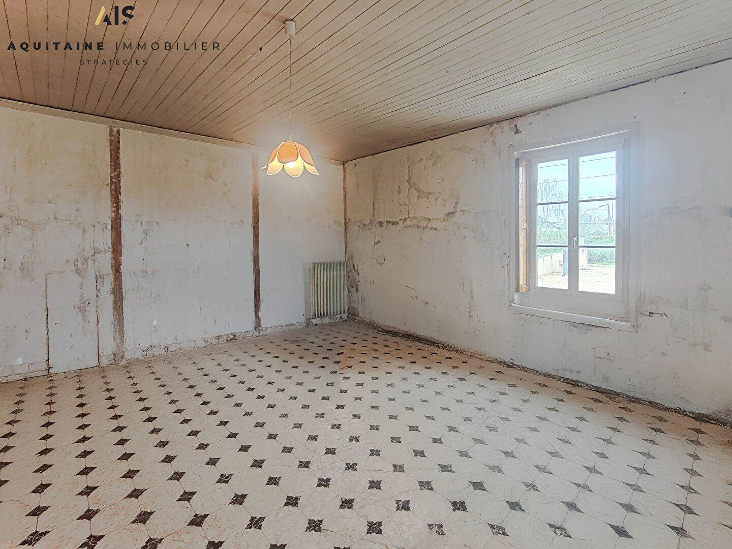 Photo AQUITAINE IMMOBILIER STRATEGIES - MAISON T6 - SAINT MARTIN LA PALLU image 5/6