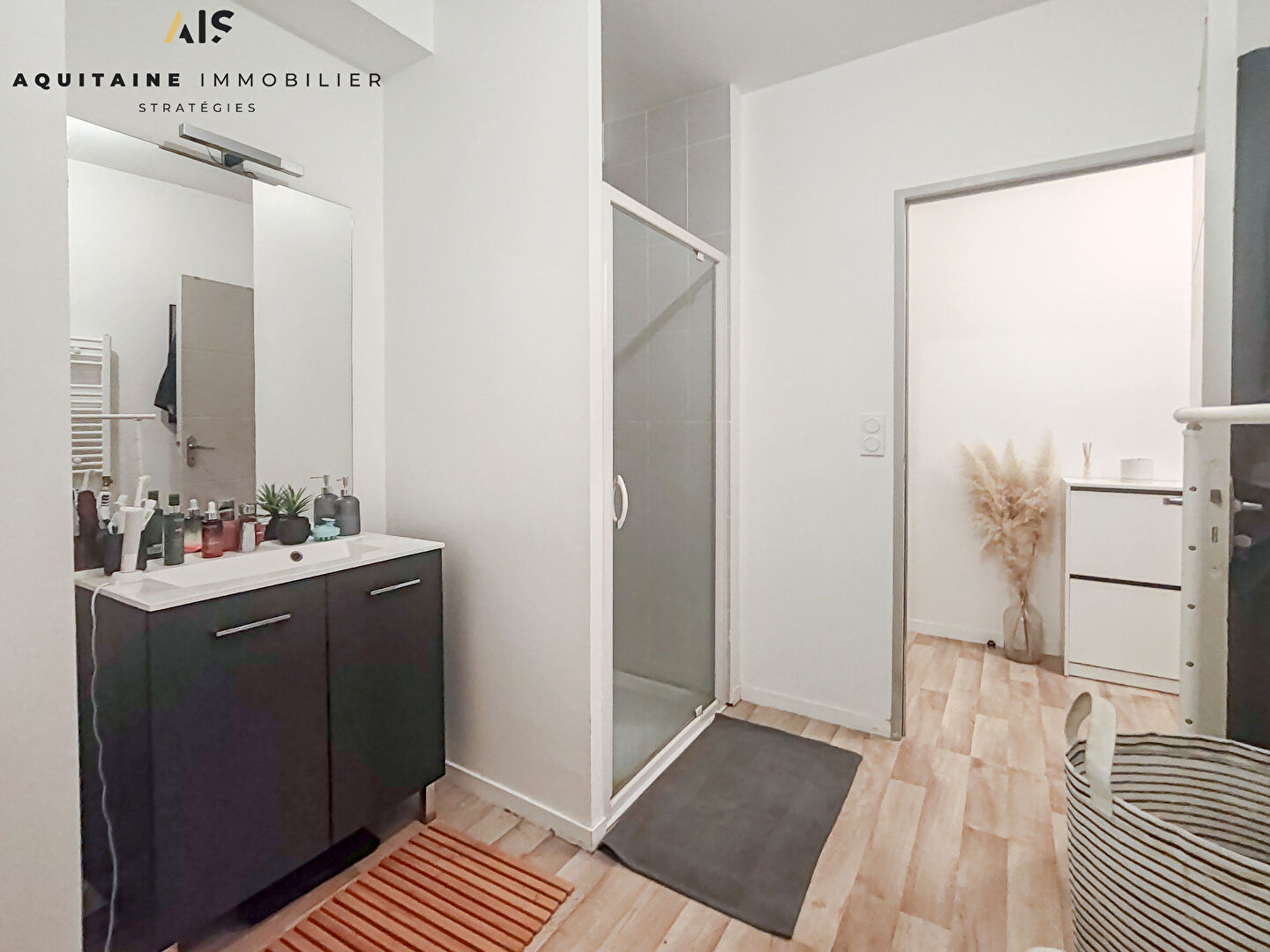 Photo EXCLUSIVITE - AQUITAINE IMMOBILIER STRATREGIES - T2 44M² - POITIERS -  TERRASSE PRIVATIVE - PARKING image 4/6