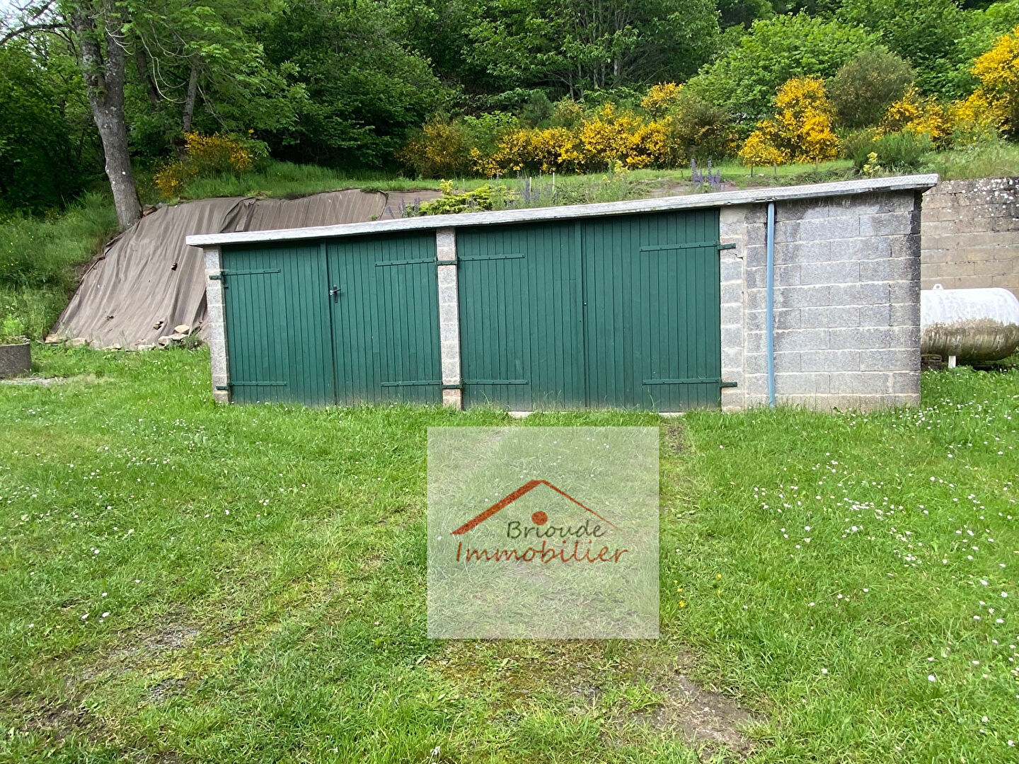 Photo Maison 4 chambres terrain et garages image 2/6