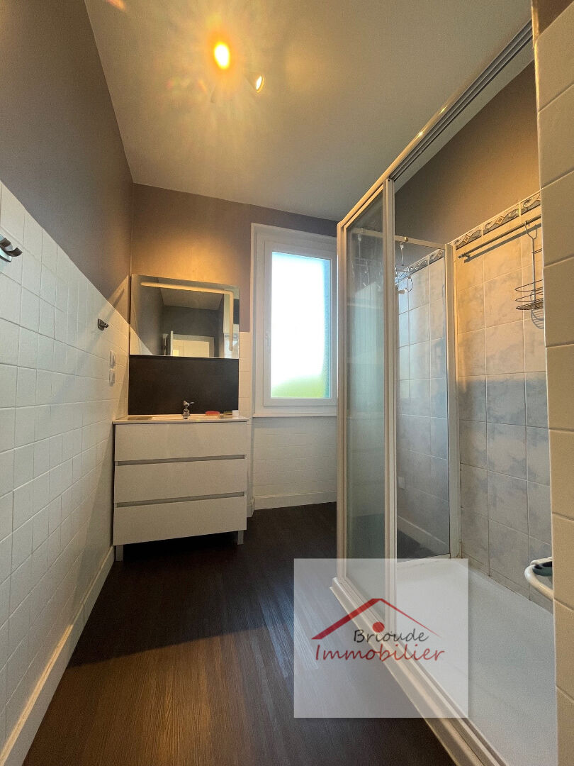 Photo Maison sur sous-sol avec terrain image 4/6