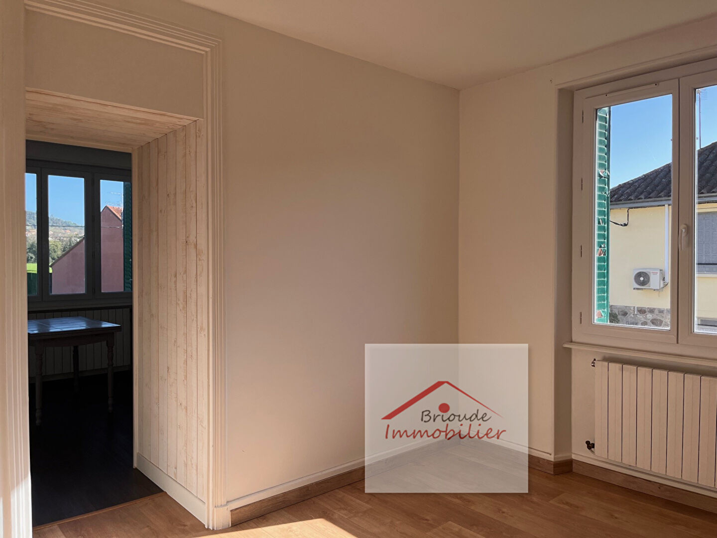 Photo Maison sur sous-sol avec terrain image 6/6