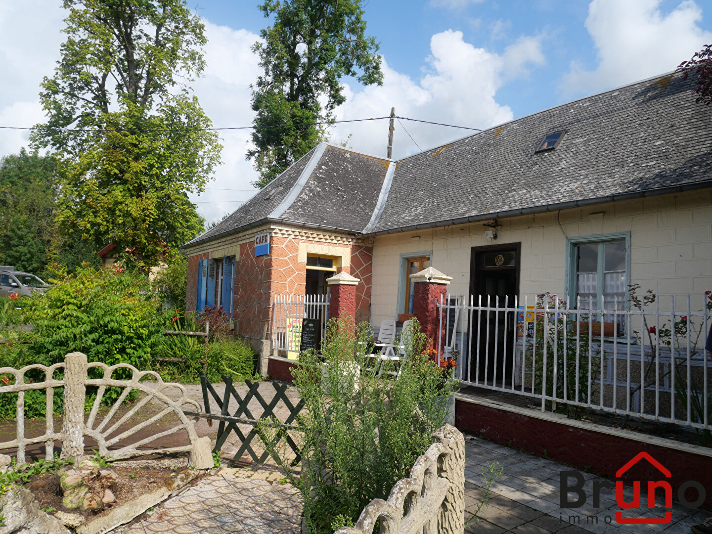 Photo SAIGNEVILLE image 2/6